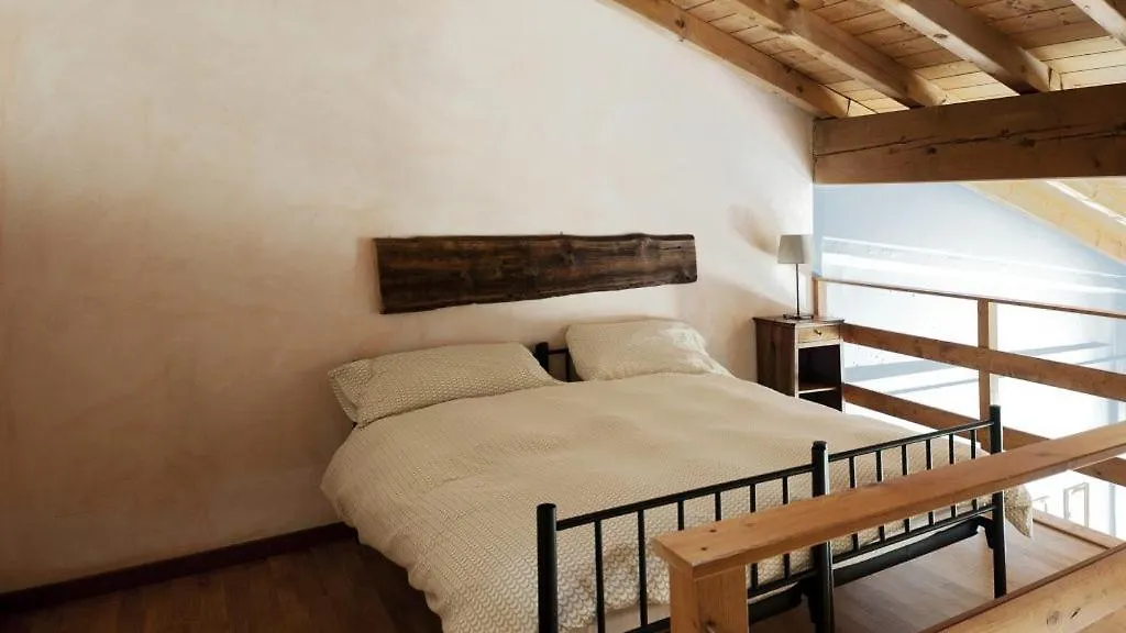 Cascina Clarabella Villa Iseo Çiftlik konaklama