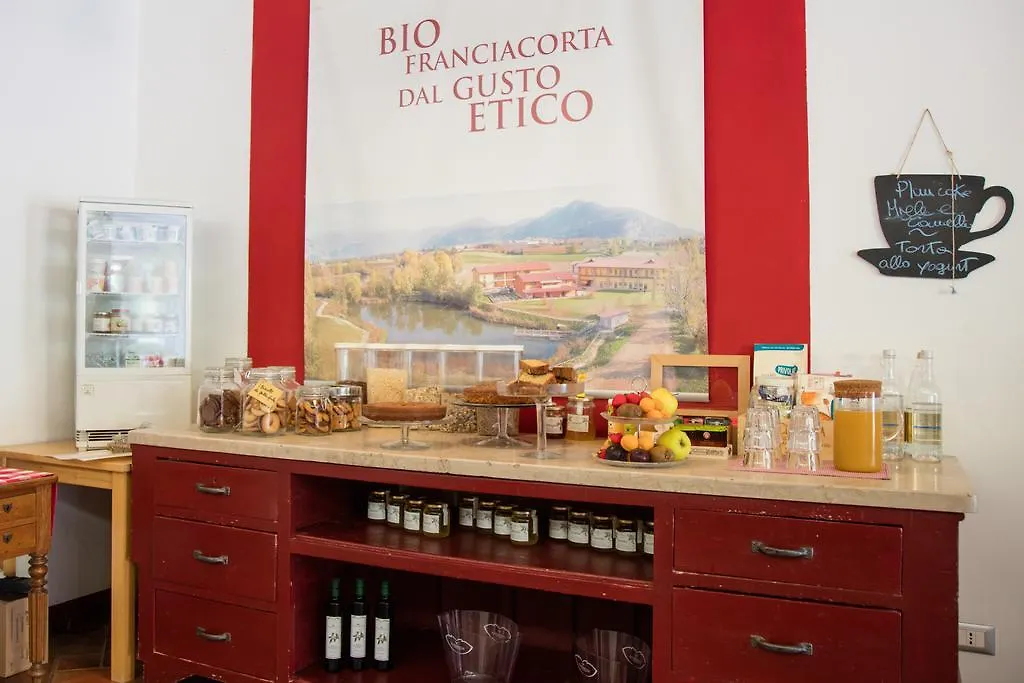 Çiftlik konaklama Cascina Clarabella Villa Iseo İtalya